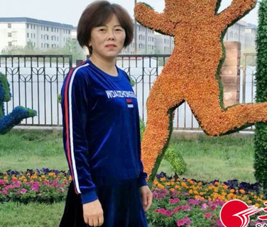 三八婦樂昝煥玲榮膺楊凌工人先鋒崗標(biāo)兵稱號(hào)